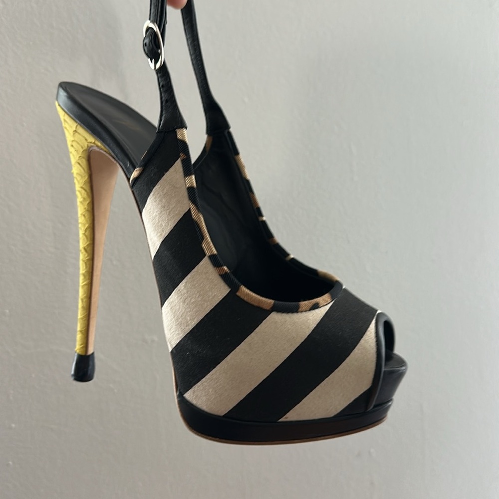 Giuseppe Zanotti Black and White Heels with Bold Design